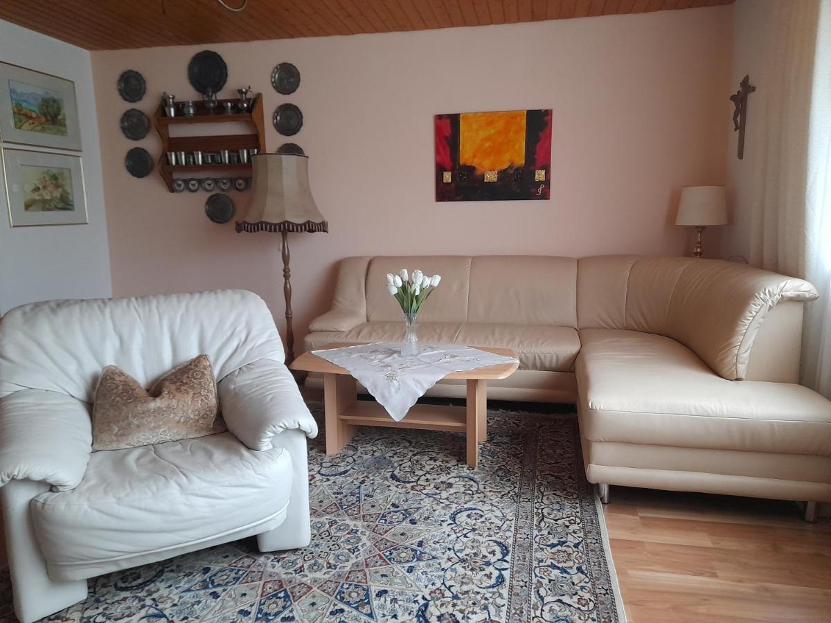 Trollenhof Apartment Wellendingen ภายนอก รูปภาพ